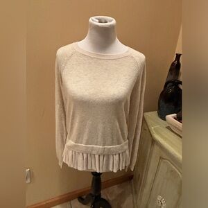 Topshop Women’s Cream Layered Sweater Size 8 with Ruffled Bottom
